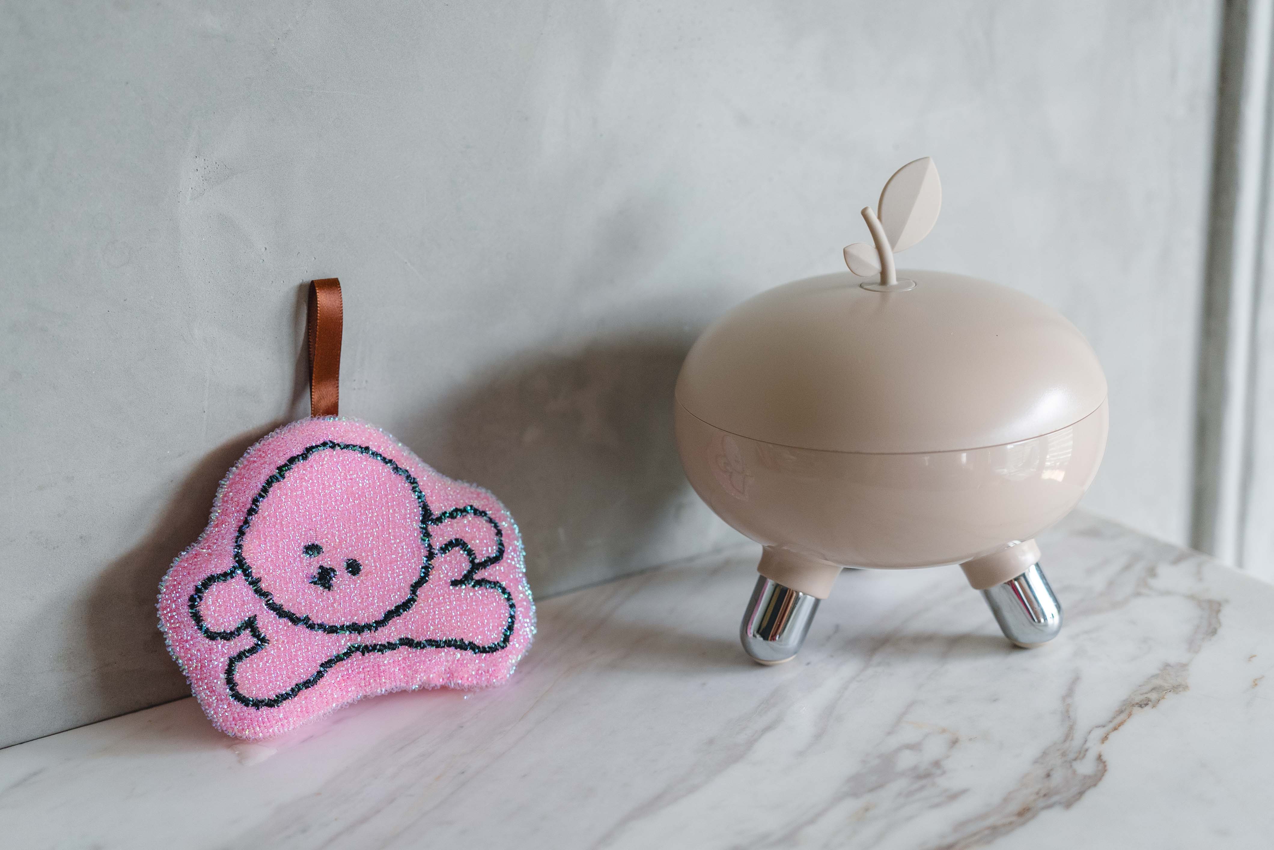 5587b59a9a9249d23cc8a4e81037b41c