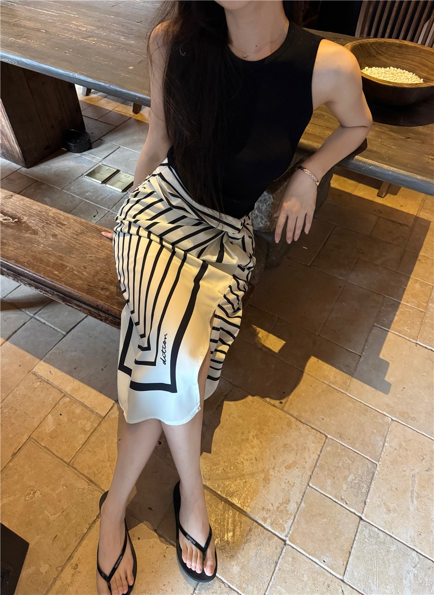 118e74c5d97e96d44eb93aaf9ed3a06e.jpg
