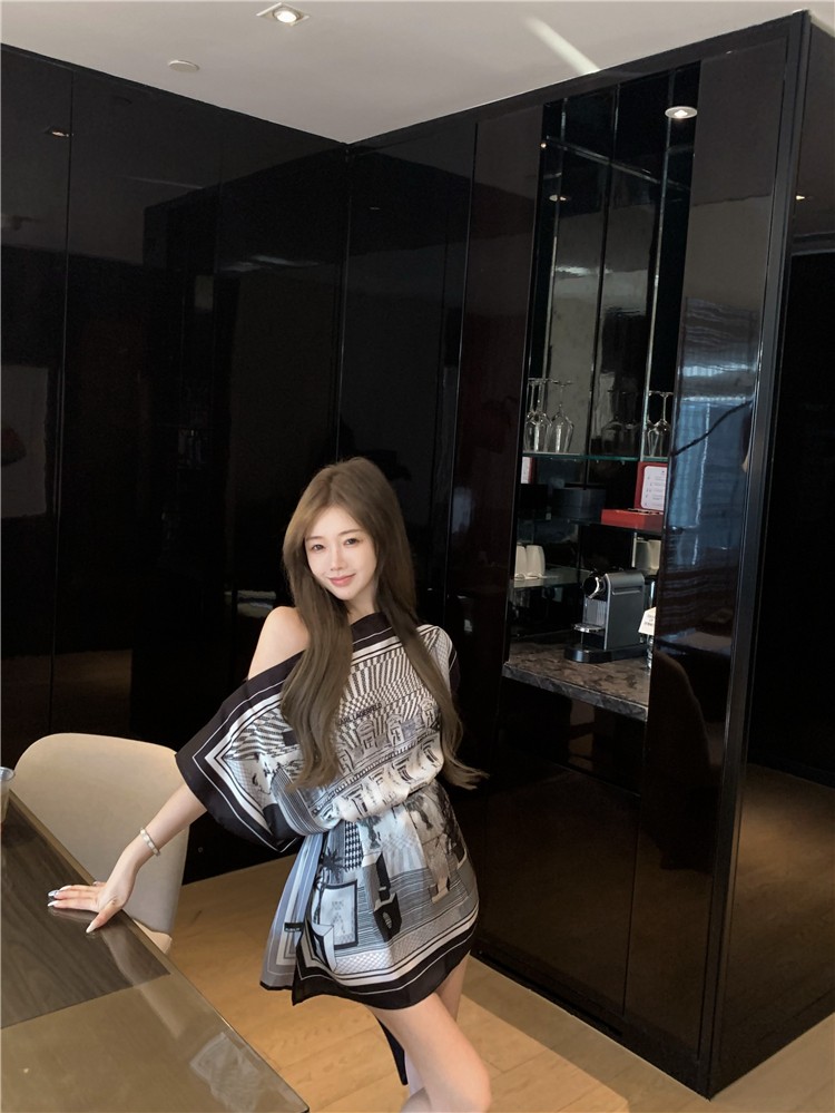 2e814acebb129318bc512a405d2d31b1.jpg