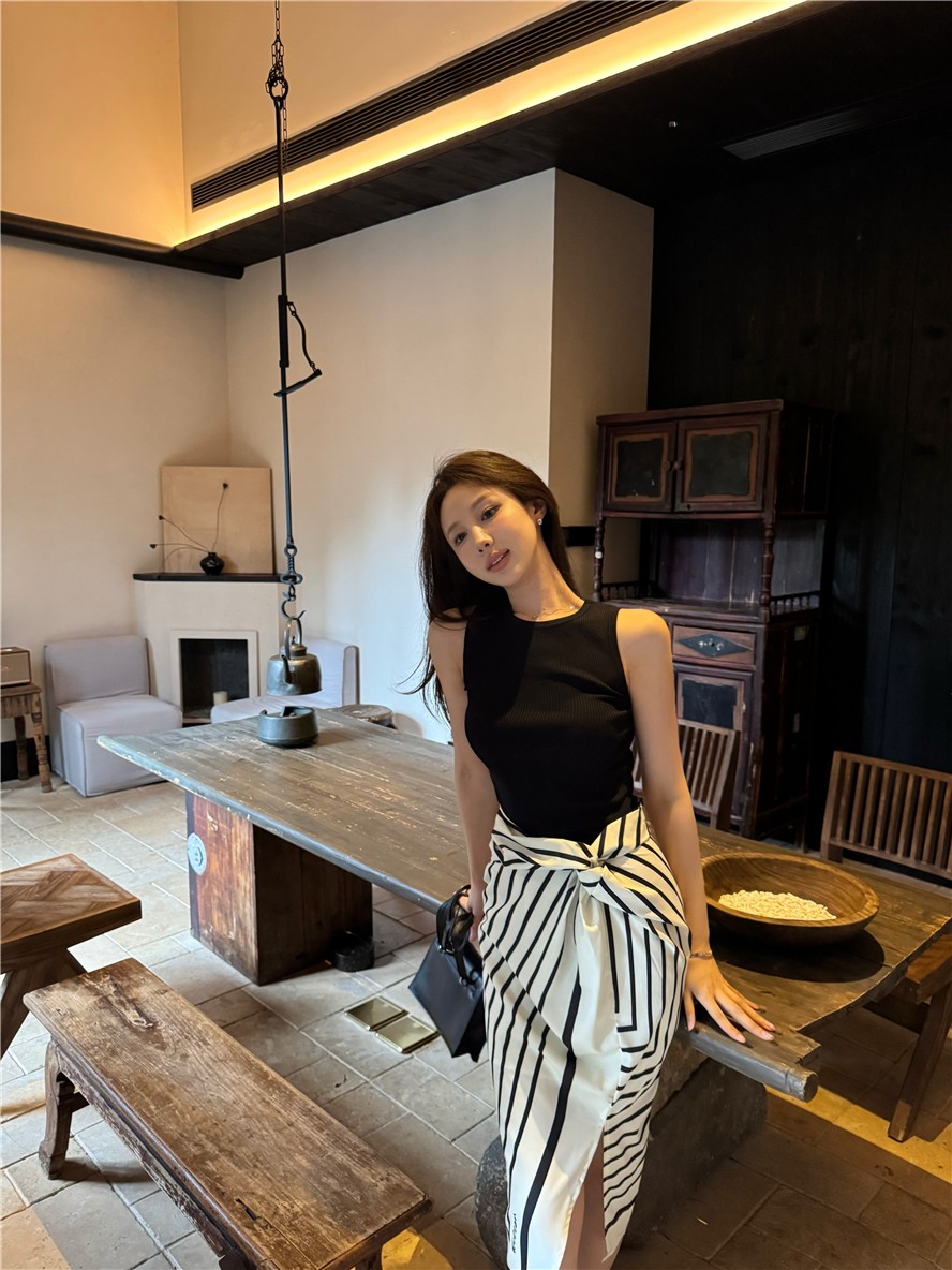 5fabd70775abf29cb35c0f09e9414d81.jpg