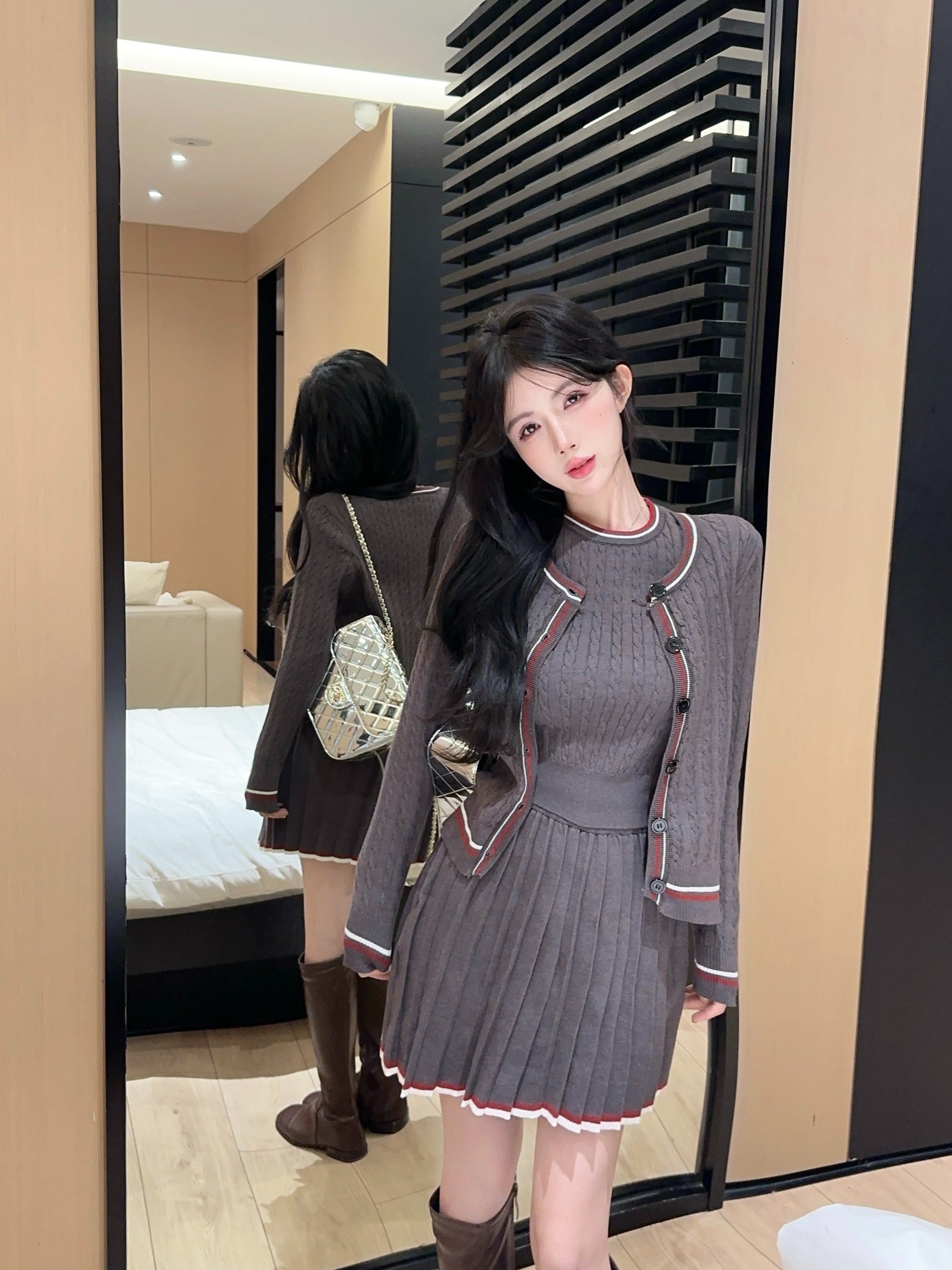 23a7a7fc14750b632edde5f122525569 23a7a7fc14750b632edde5f122525569.jpg