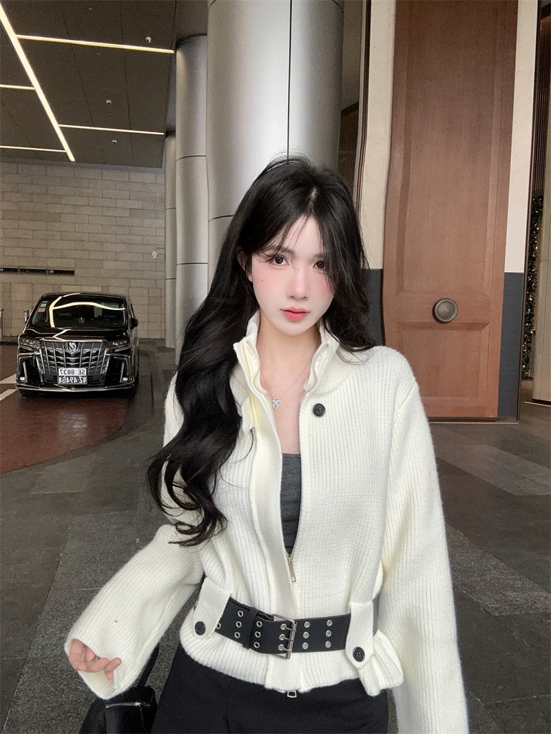 ca1fd2004961352f3574c09b74e7b27e ca1fd2004961352f3574c09b74e7b27e.jpg